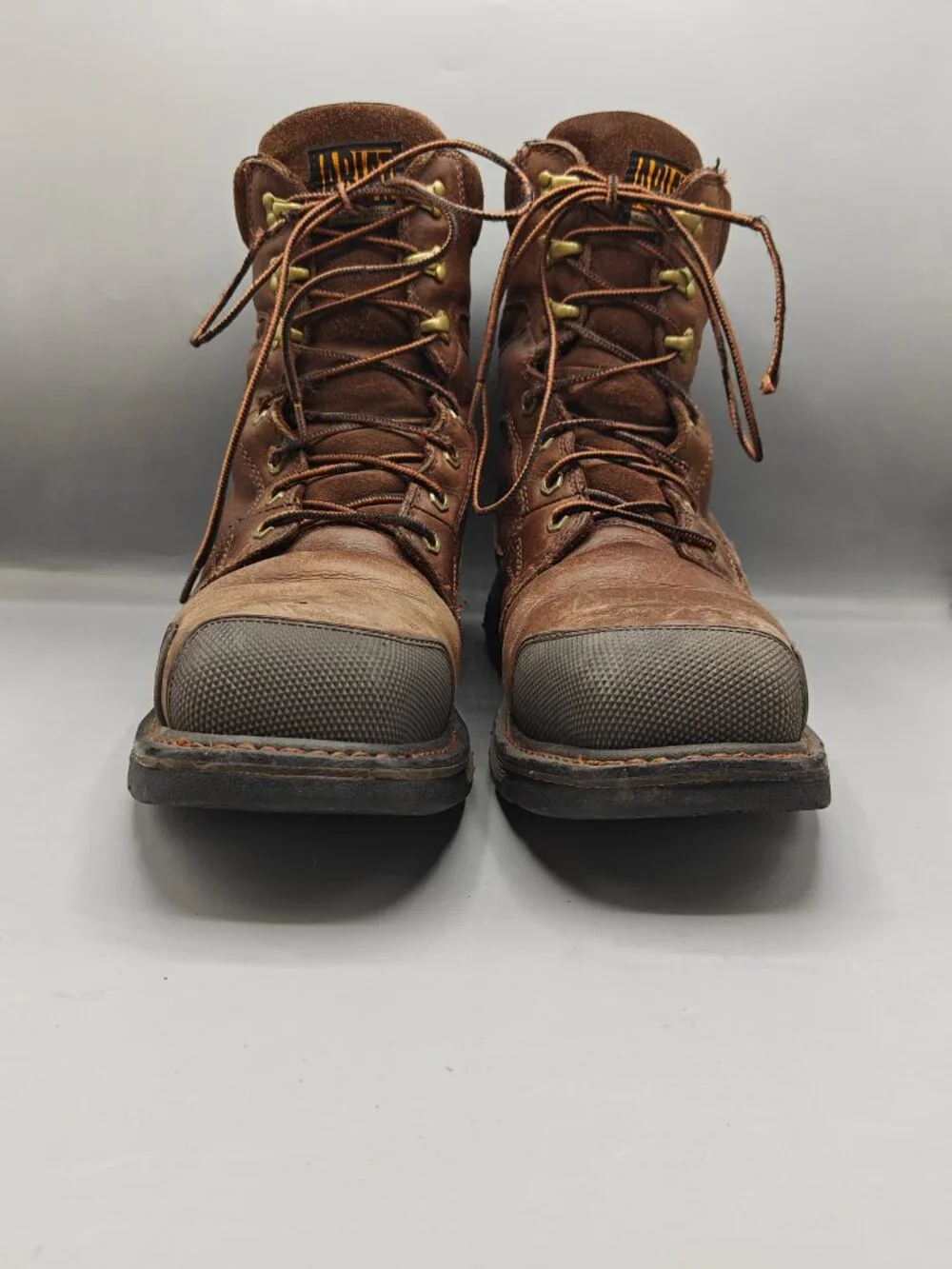 Ariat 8